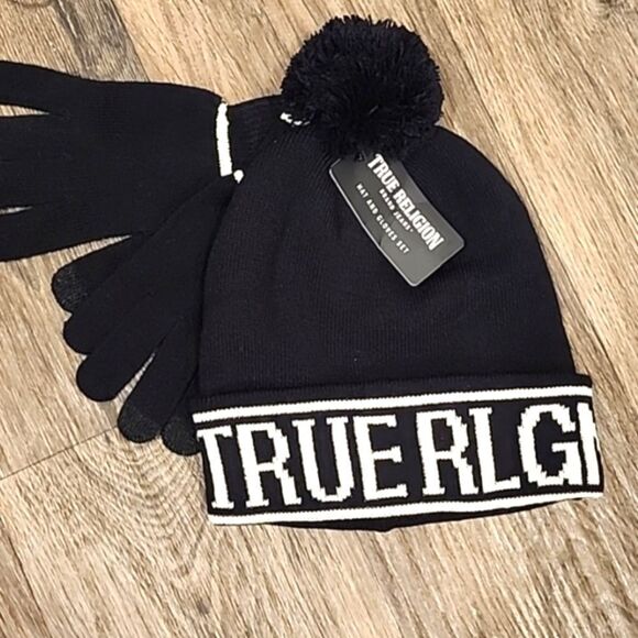 True Religion Block Logo Pom Beanie Hat & Glove Set main image 8